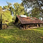 Ferienhaus Charming Older With Private Wilderness Hot Tub On Scenic Helgenaes *