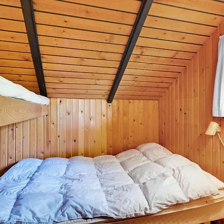 Charming Older With Private Wilderness Hot Tub On Scenic Helgenaes Knebel
